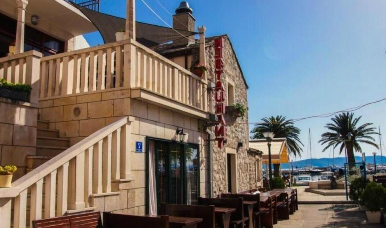 Apartments By The Sea Baska Voda, Makarska - 12714 Exterior photo